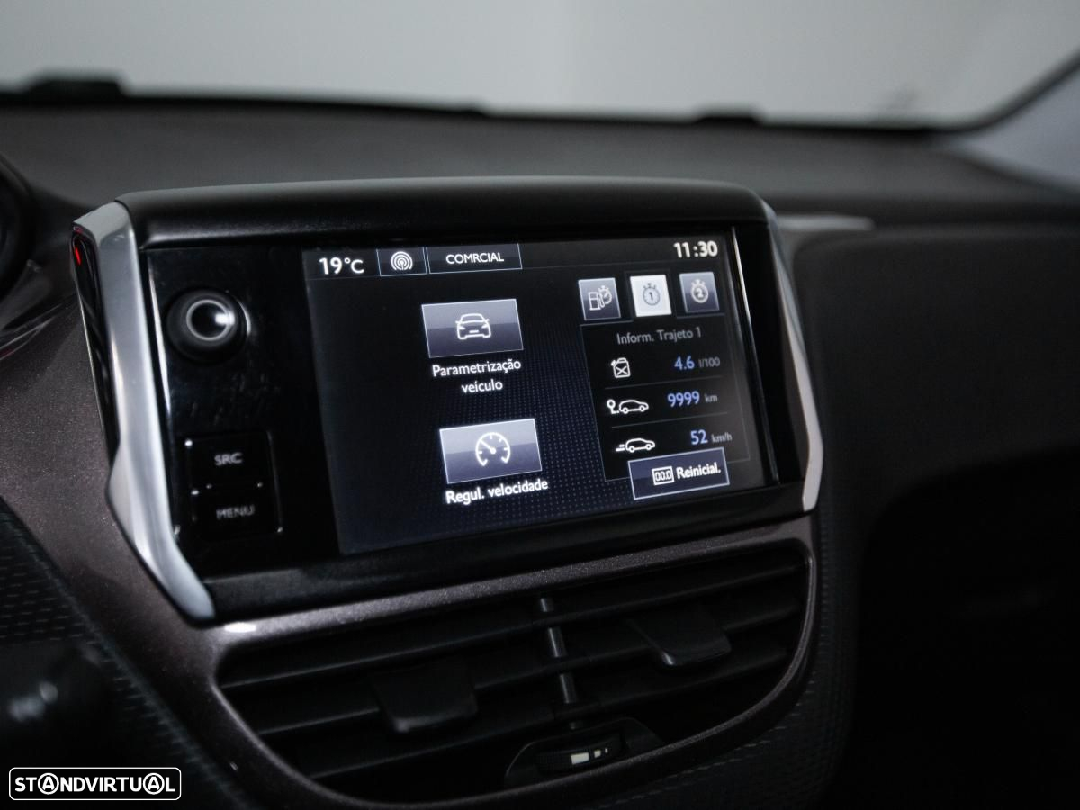 Peugeot 2008 - 21