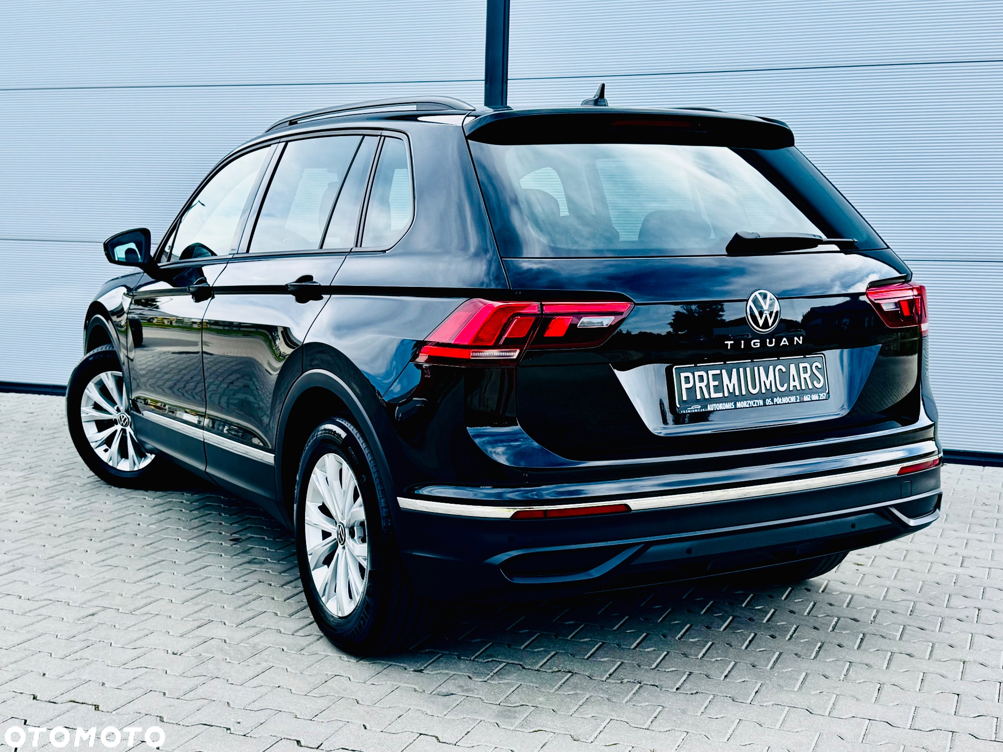 Volkswagen Tiguan - 19
