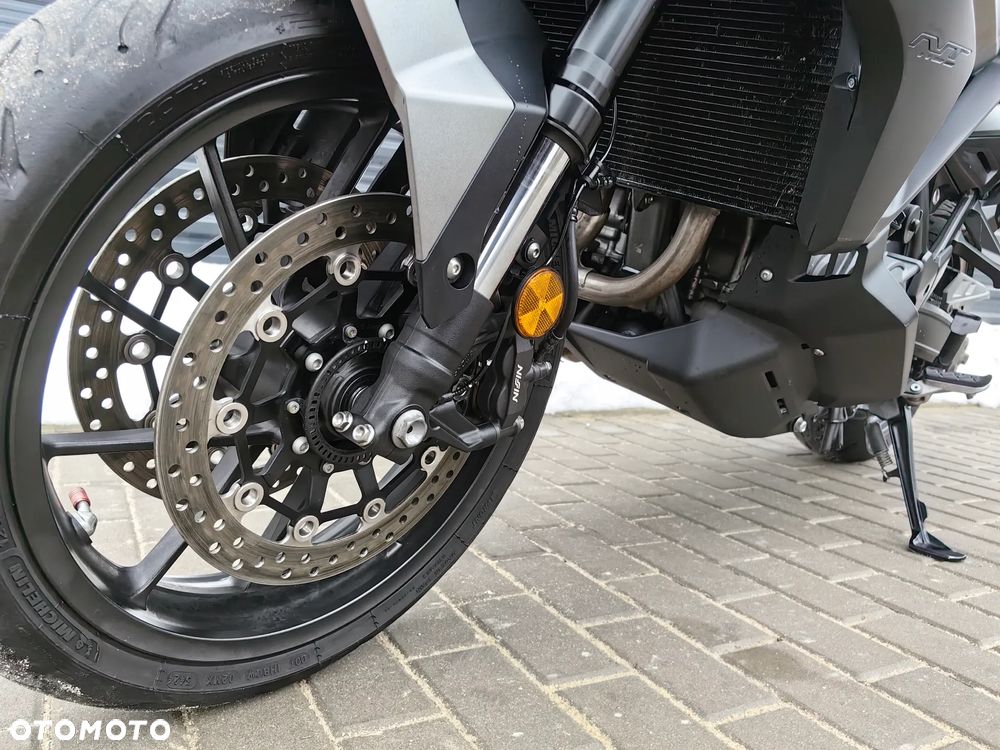 Honda NT - 12