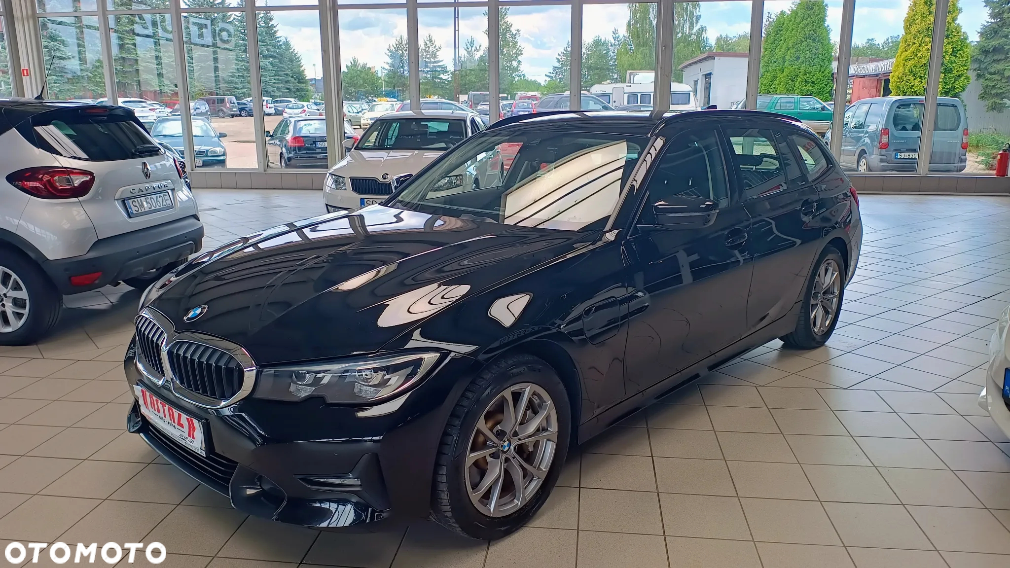 BMW Seria 3 330e Sport Line - 18