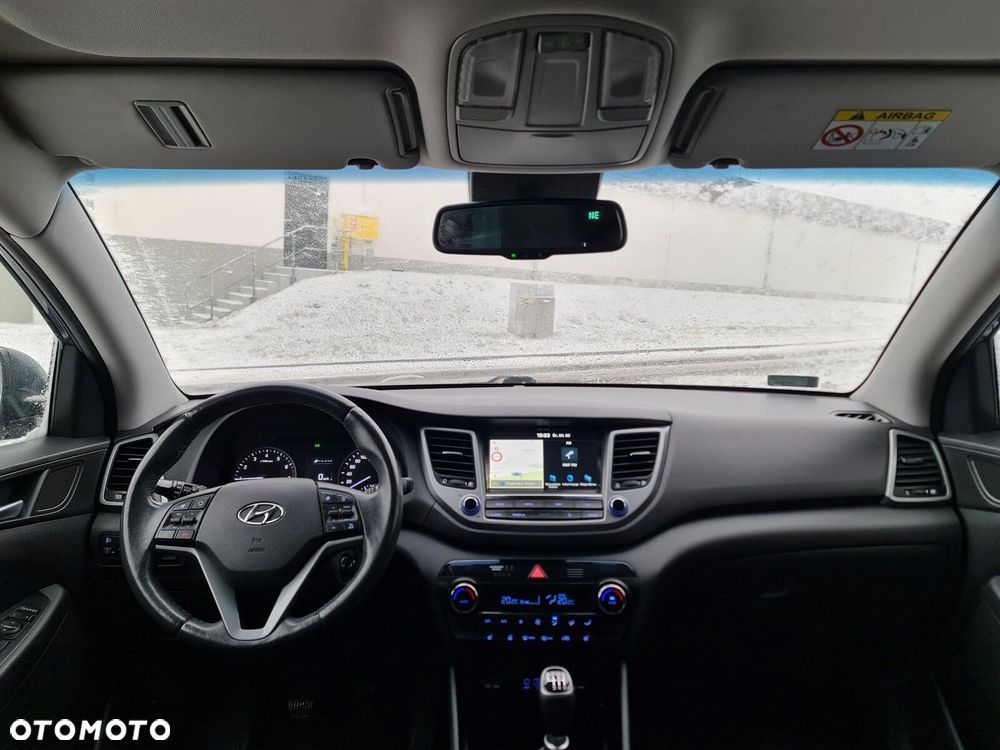 Hyundai Tucson 1.6 GDI BlueDrive Comfort 2WD - 18