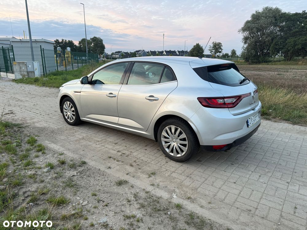 Renault Megane 1.5 dCi Life - 3