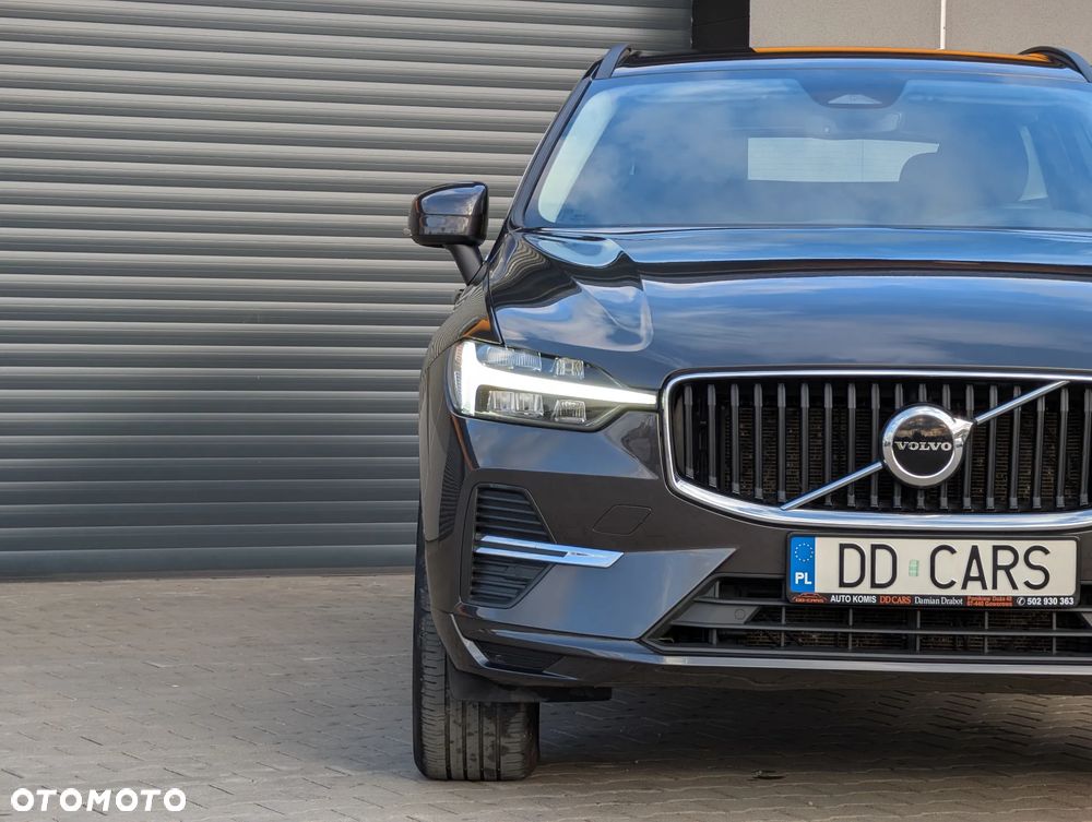 Volvo XC 60 B4 B Essential - 3