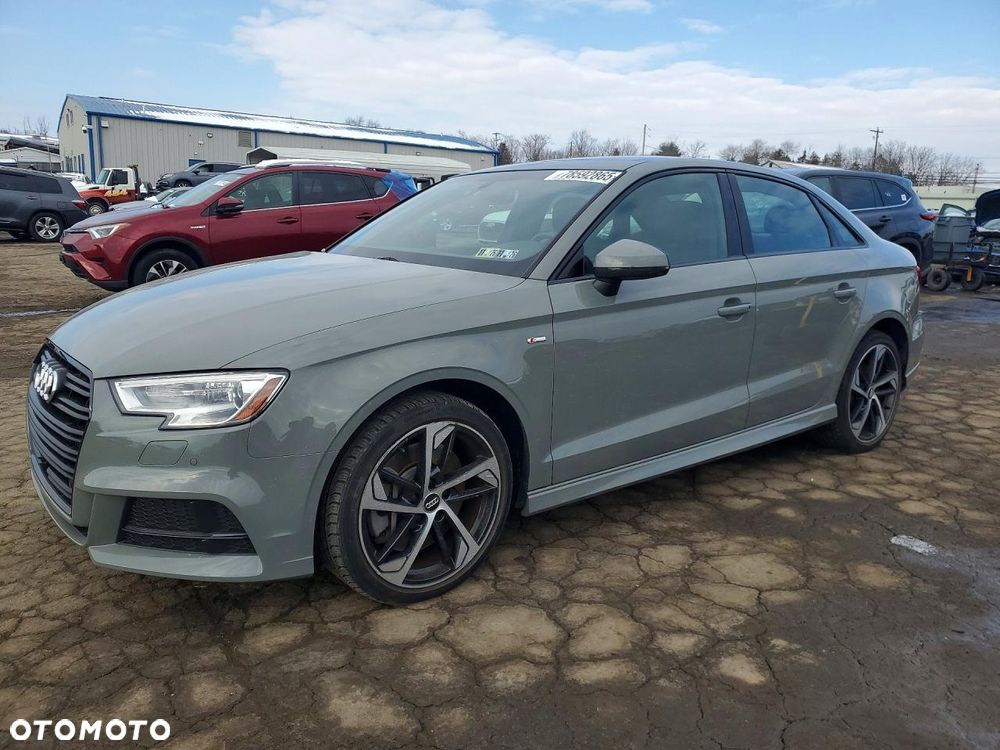 Audi A3 Limousine TFSI quattro 150 kW S tronic S line - 1