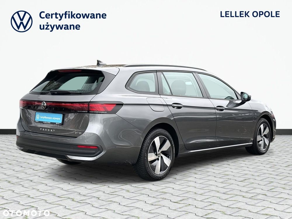Volkswagen Passat Variant 1.5 TSI ACT mHEV DSG - 6