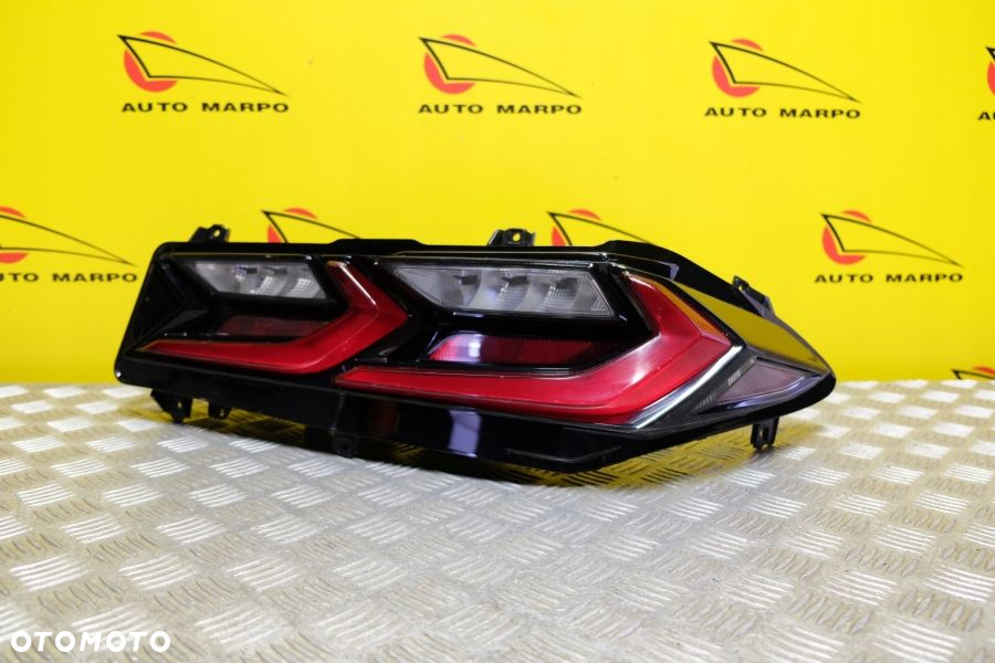 CHEVROLET CORVETTE C8 2019- LAMPA TYŁ PRAWA LED USA - 4