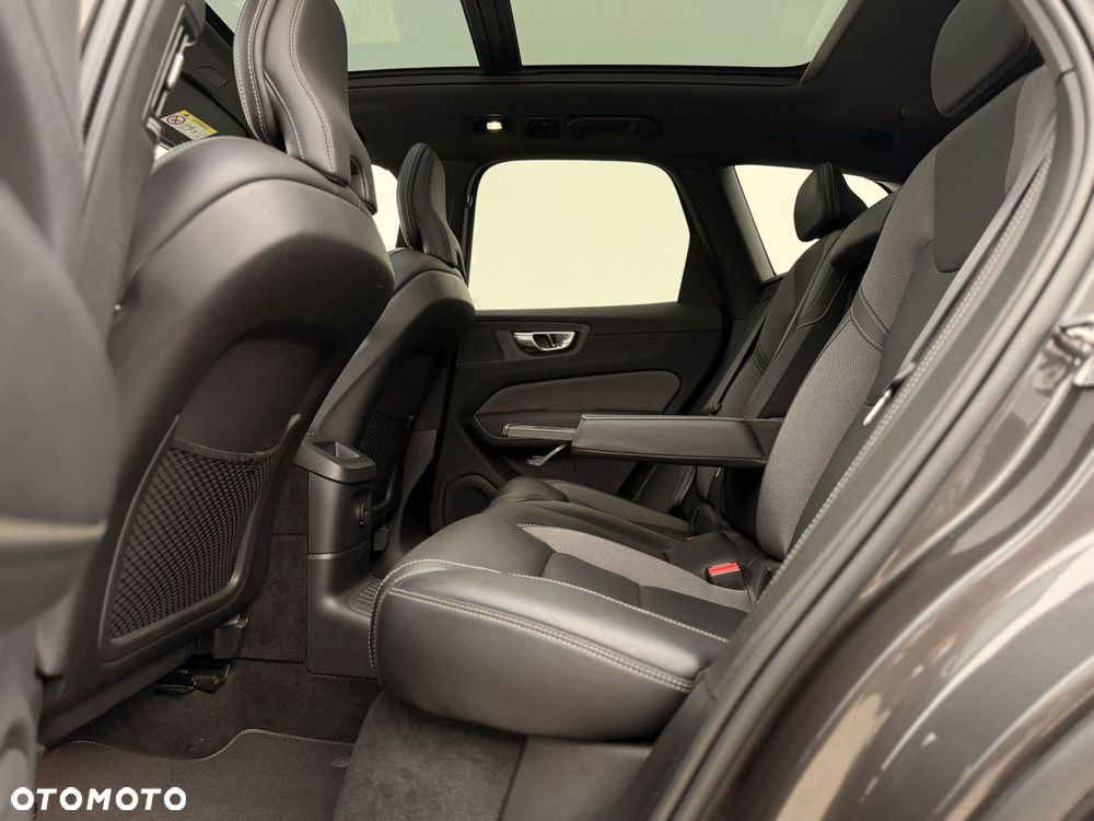 Volvo XC 60 - 28
