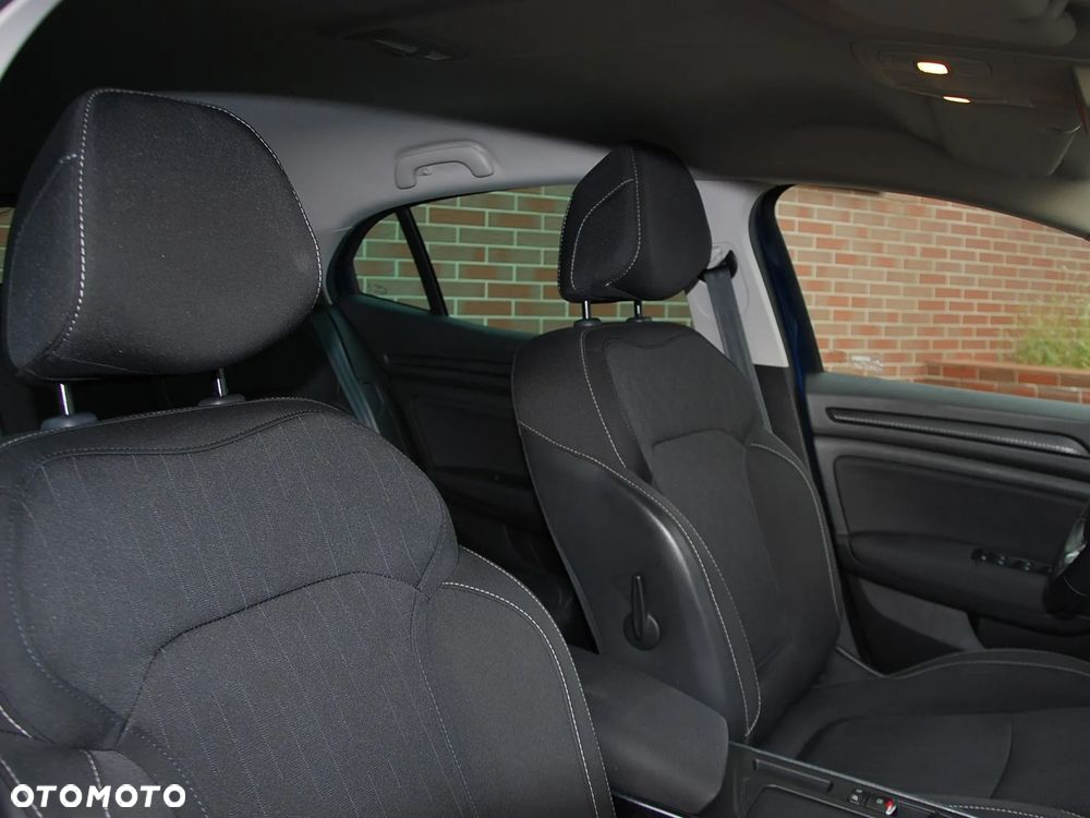 Renault Megane 1.3 TCe FAP Limited EDC - 8