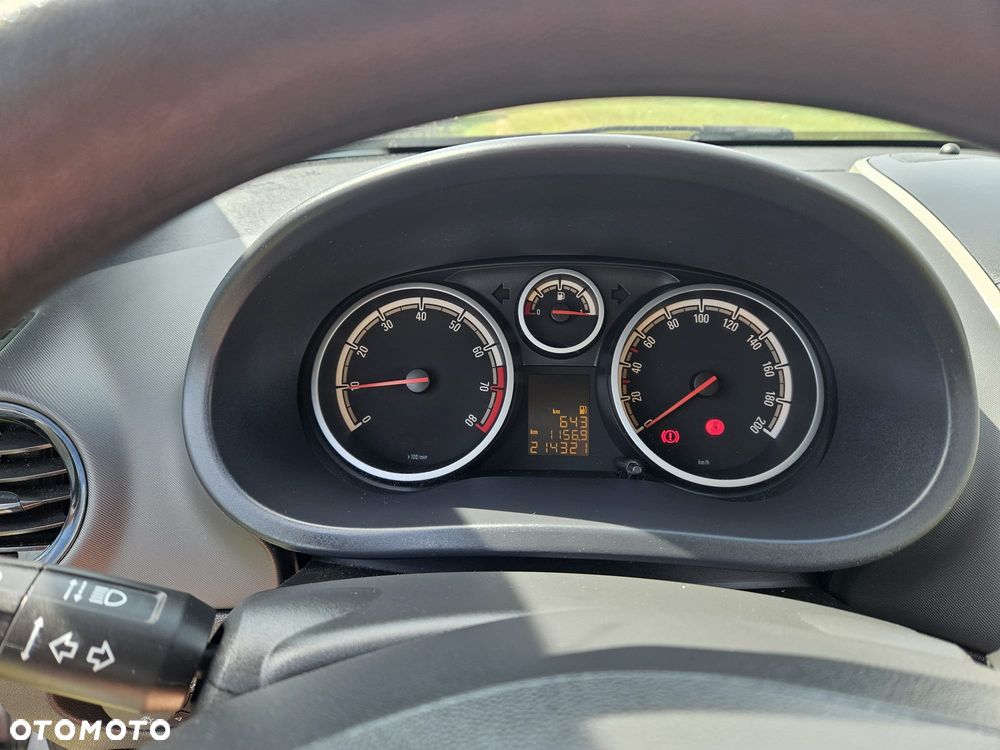 Opel Corsa 1.2 16V - 4