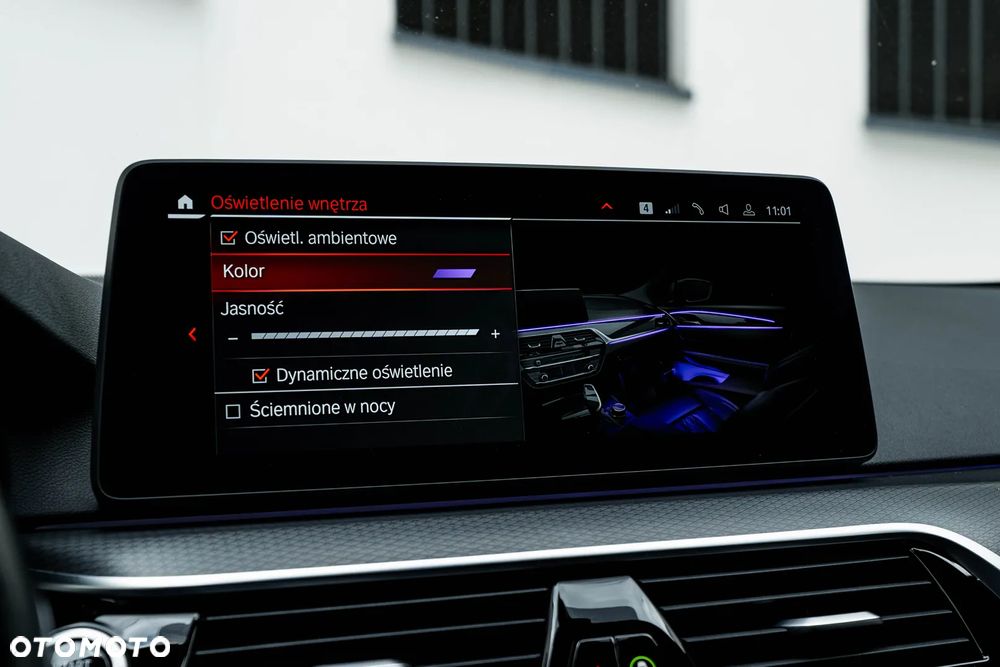 BMW Seria 5 520d xDrive mHEV M Sport sport - 22