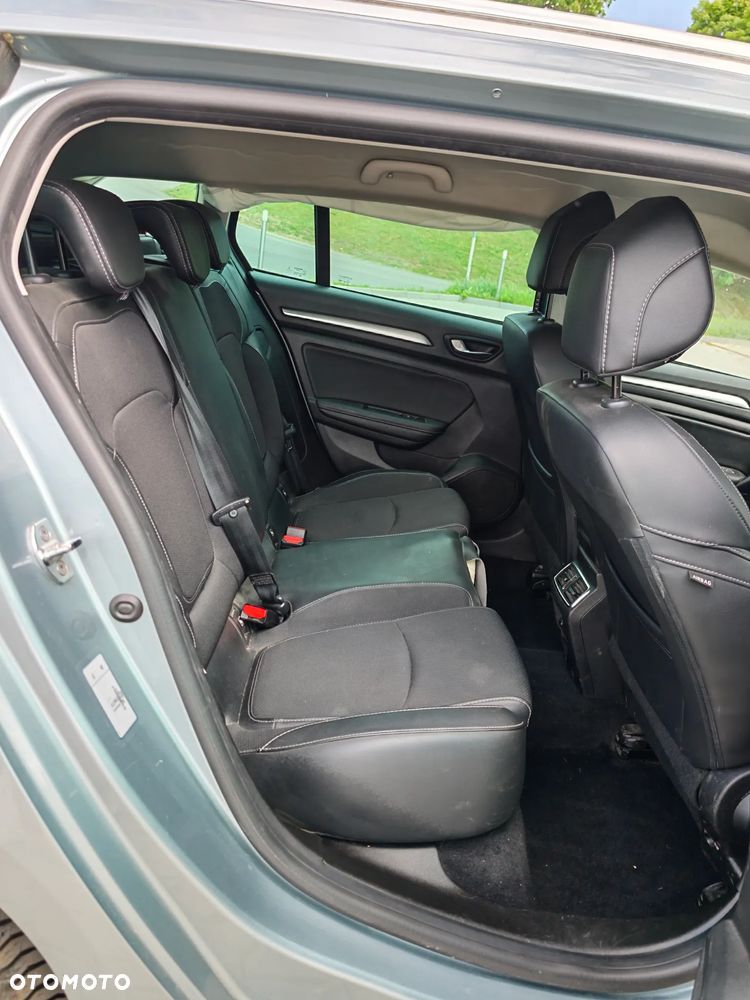 Renault Megane E-TECH 160 INTENS - 19