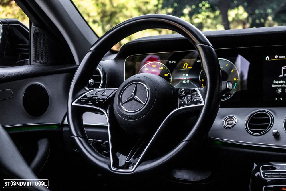 Mercedes-Benz E 300 de Avantgarde 4Matic - 36