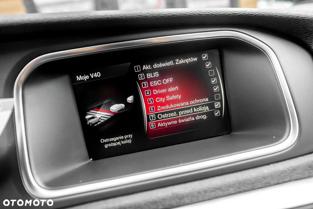 Volvo V40 Cross Country T5 AWD Geartronic Momentum - 21