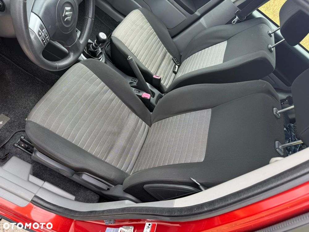 Suzuki SX4 - 9