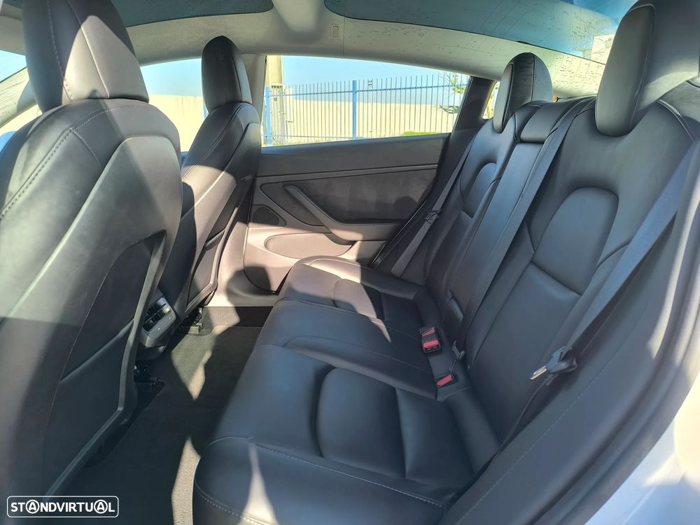 Tesla Model 3 Long Range AWD Dual Motor - 16