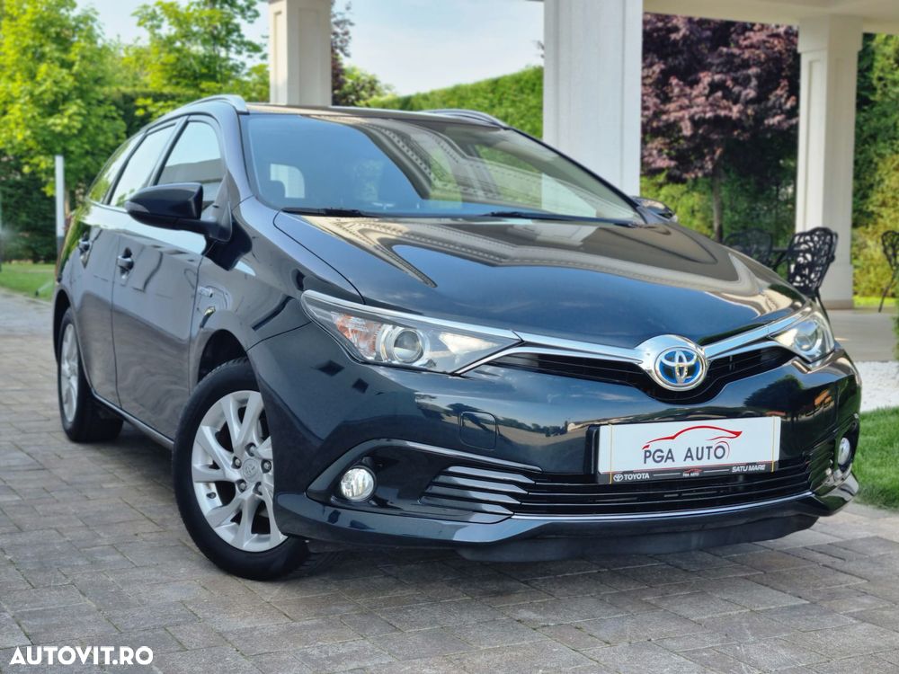 Toyota Auris 1.8 VVT-i Automatik Style Selection - 1