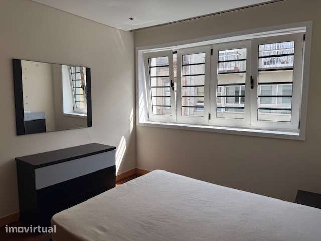 Apartamento T1 centro do Porto - Grande imagem: 3/12