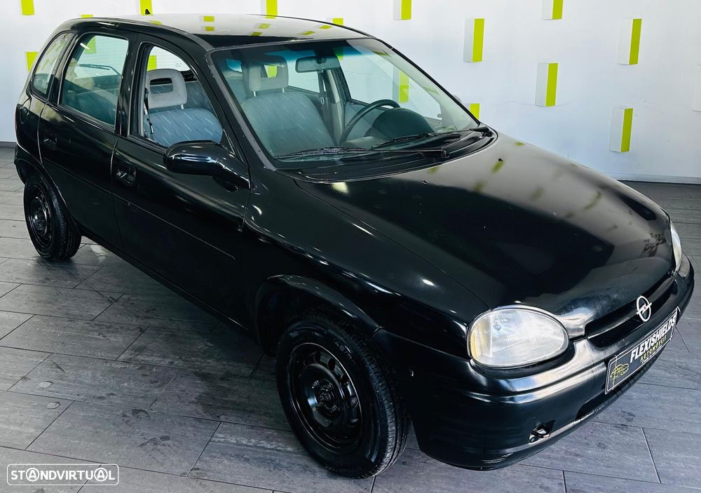 Opel Corsa 1.2 City - 2