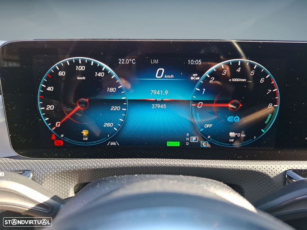 Mercedes-Benz CLA 250 e AMG Line - 16