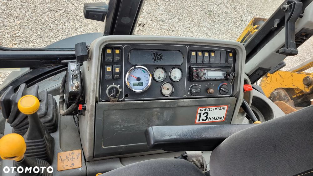 JCB 3cx - 12