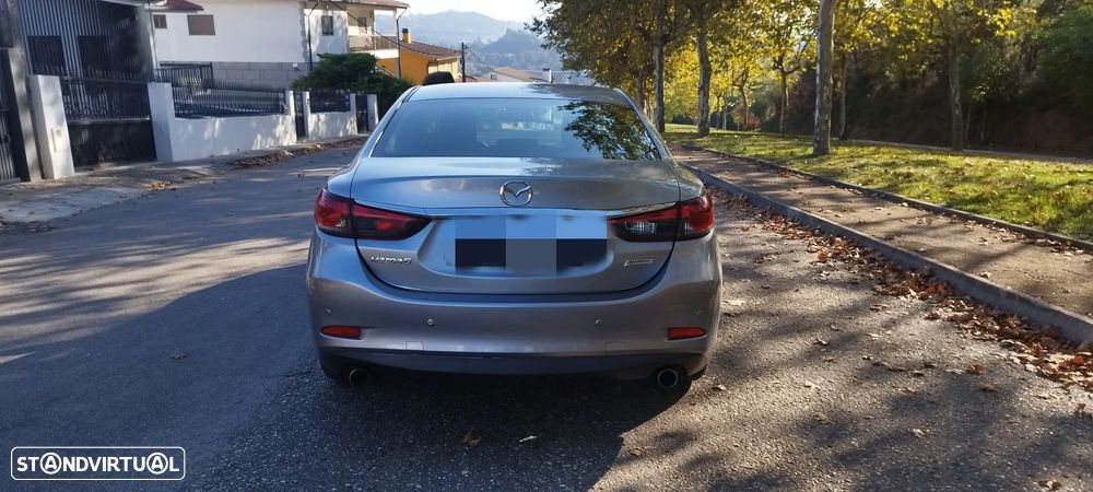Mazda 6 2.2 SKY-D Excellence Navi - 23