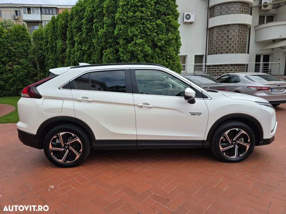 Mitsubishi Eclipse-Cross - 6