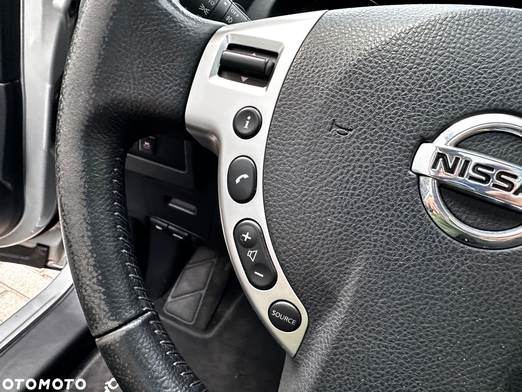 Nissan Qashqai 1.5 dCi DPF acenta - 21