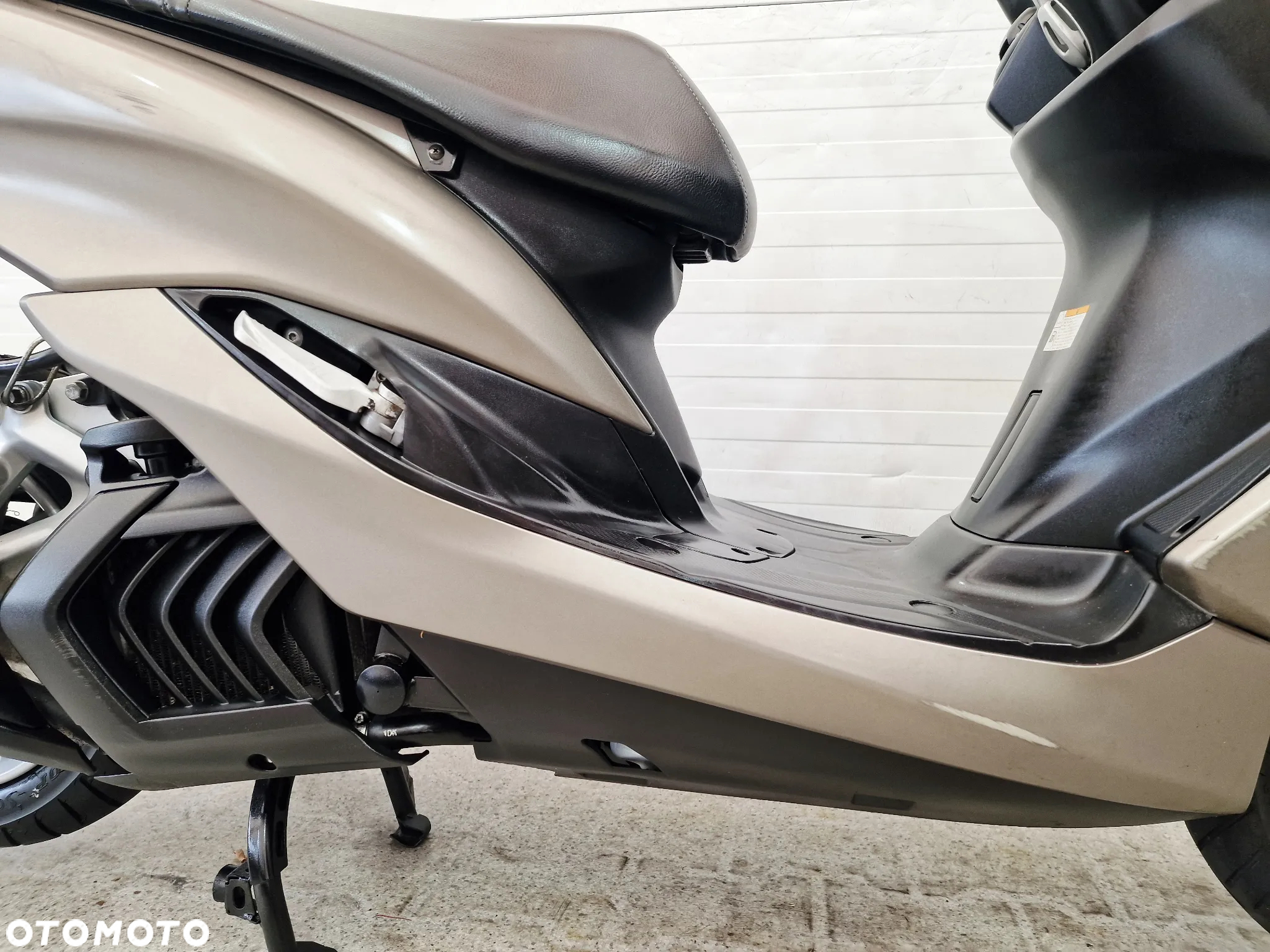 Yamaha Majesty - 24