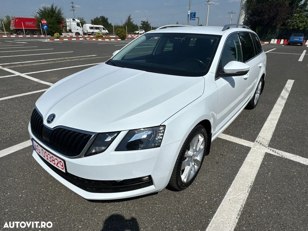 Skoda Octavia - 2