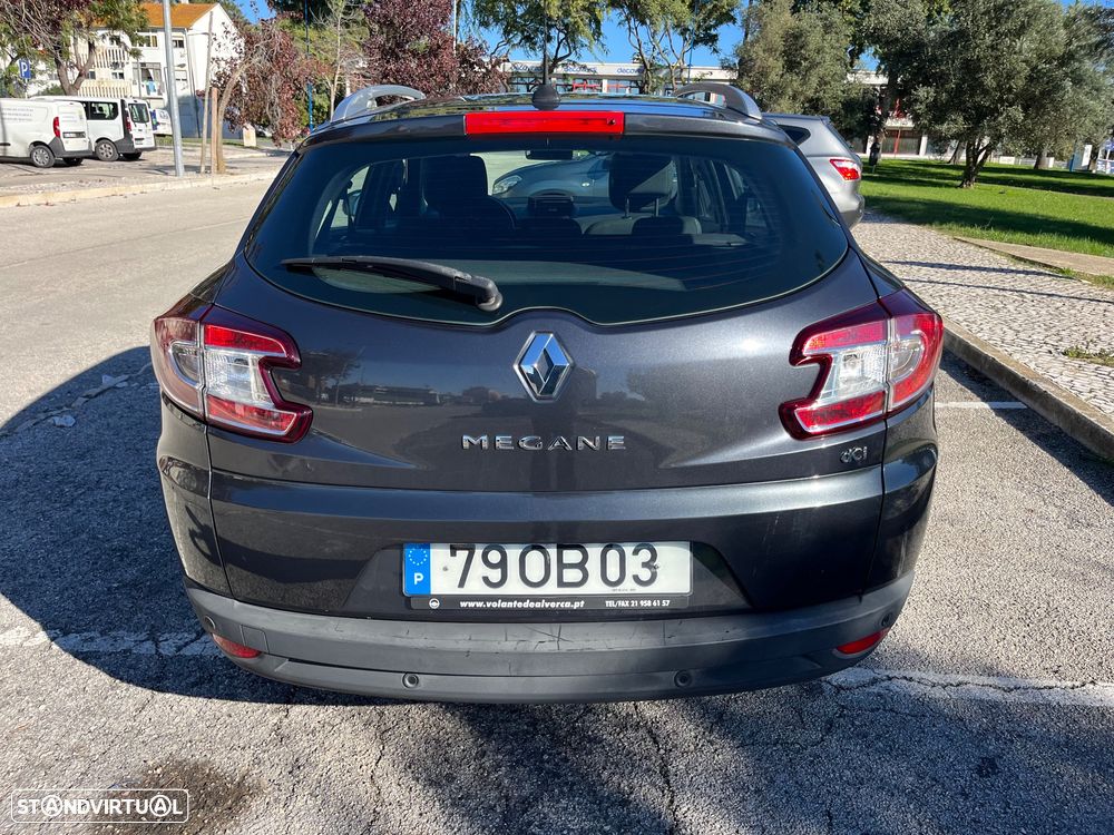 Renault Mégane Sport Tourer 1.5 dCi Dynamique S SS - 9