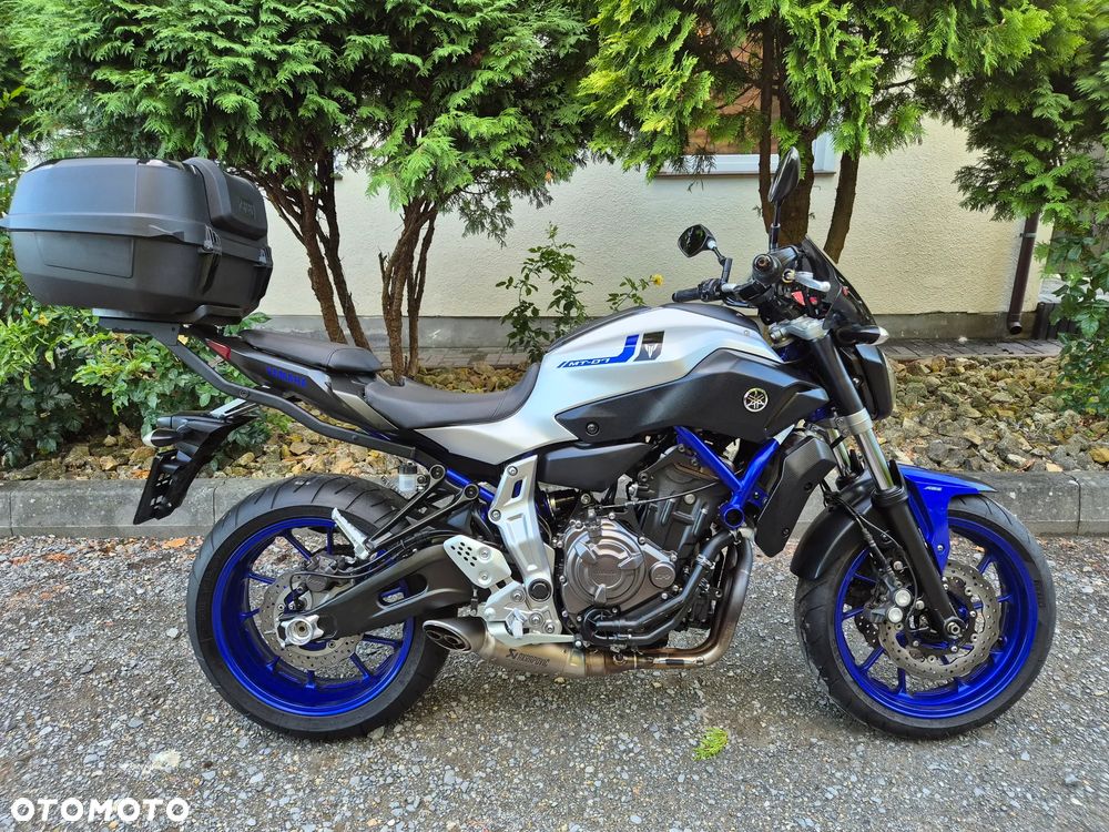 Yamaha MT - 1