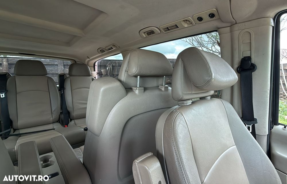 Mercedes-Benz Viano - 7
