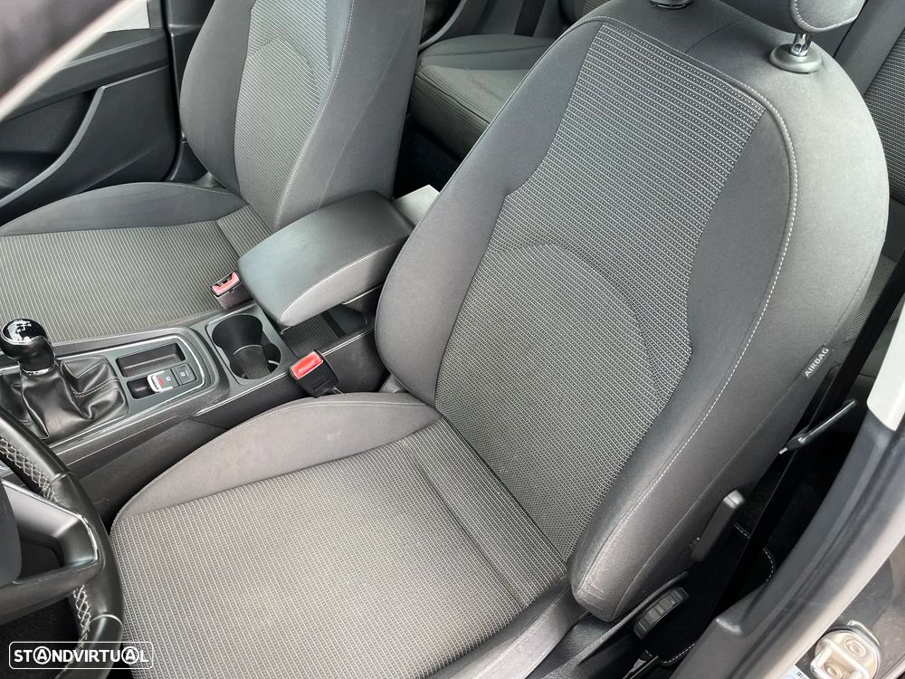 SEAT Leon ST 1.6 TDI Style S/S - 12