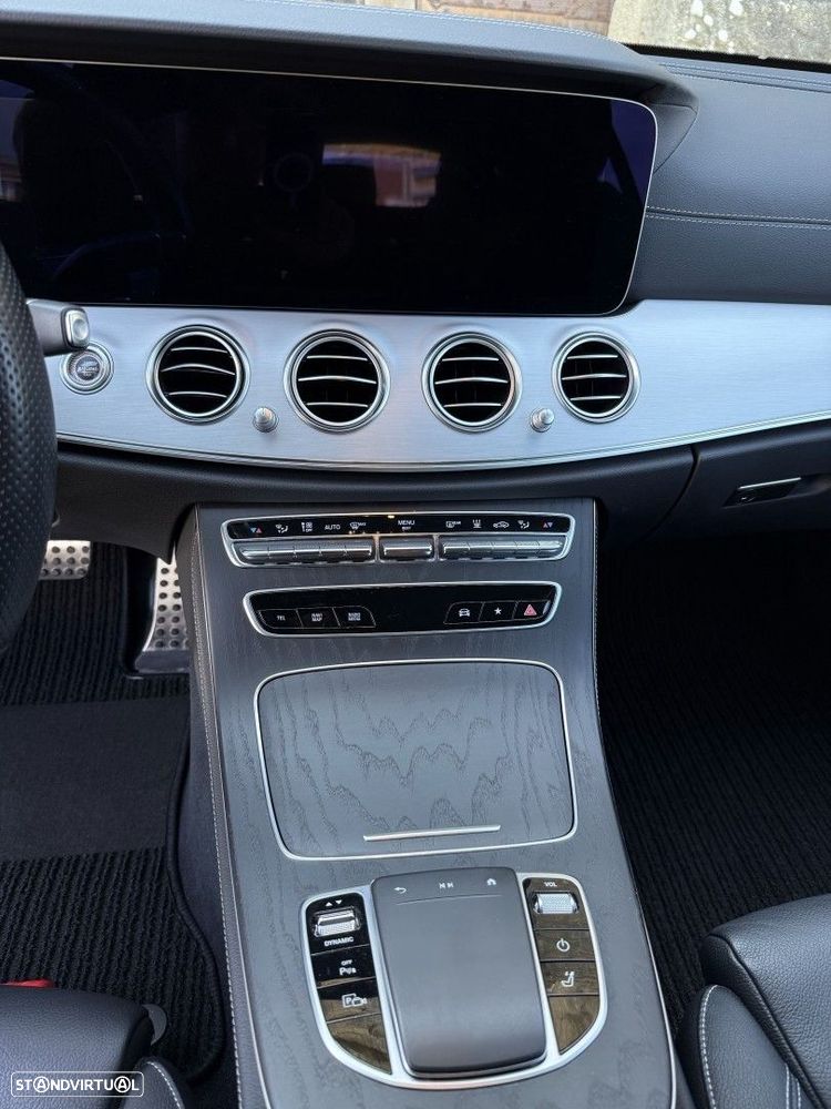 Mercedes-Benz E 300 de AMG Line — fotografia 17