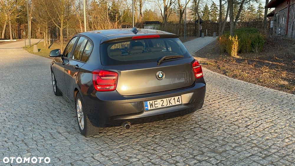 BMW Seria 1 118d DPF - 6