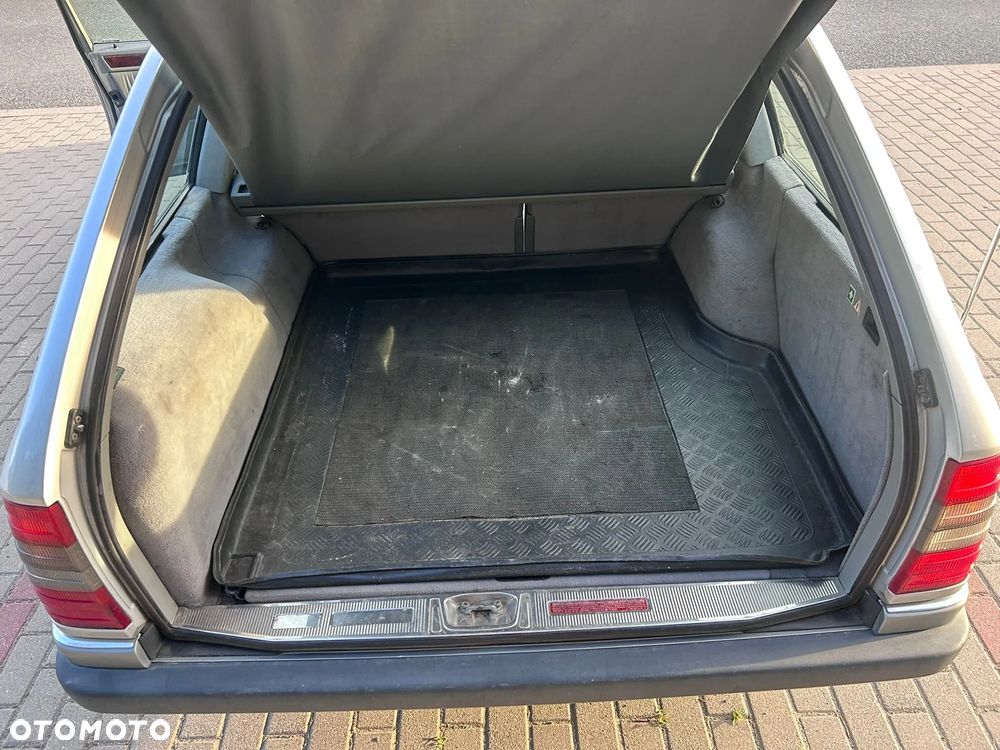 Mercedes-Benz W124 (1984-1993) - 15