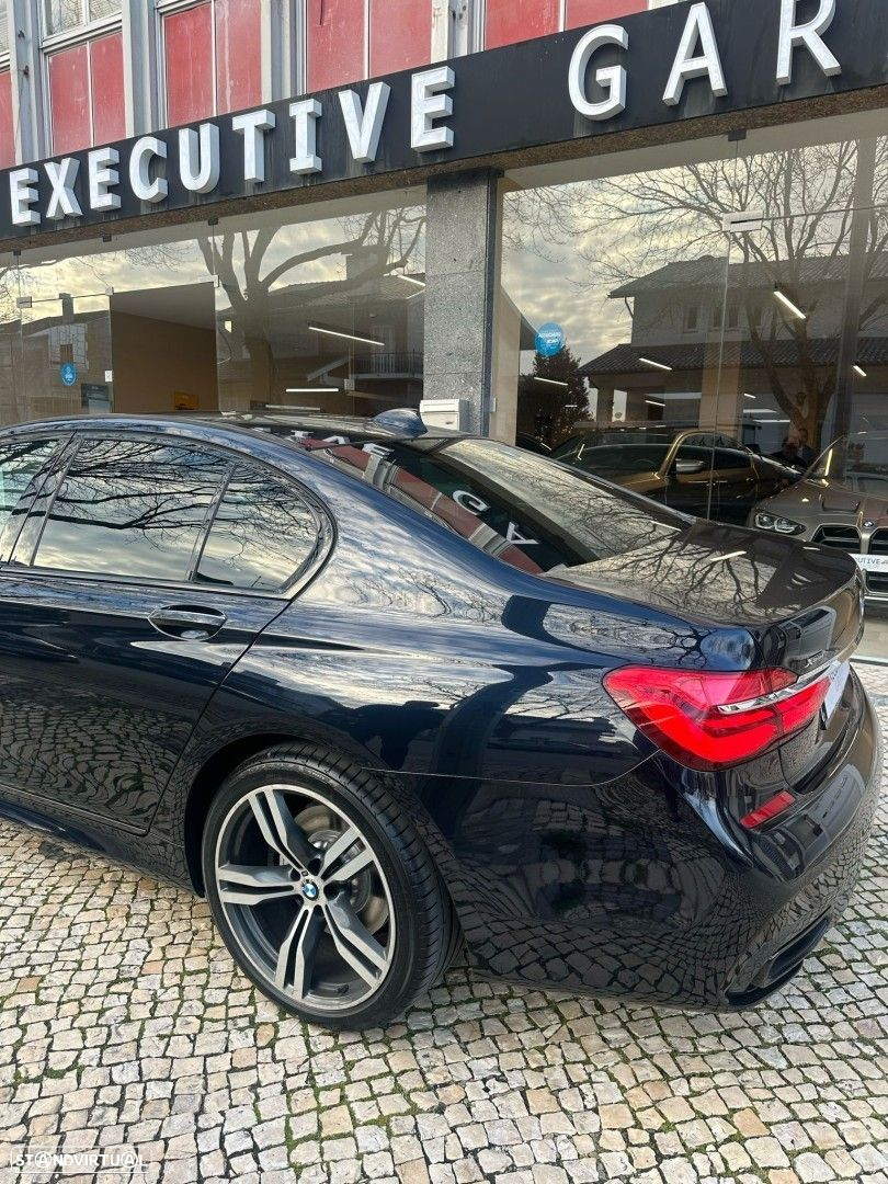 BMW 730 d xDrive Pack M - 4
