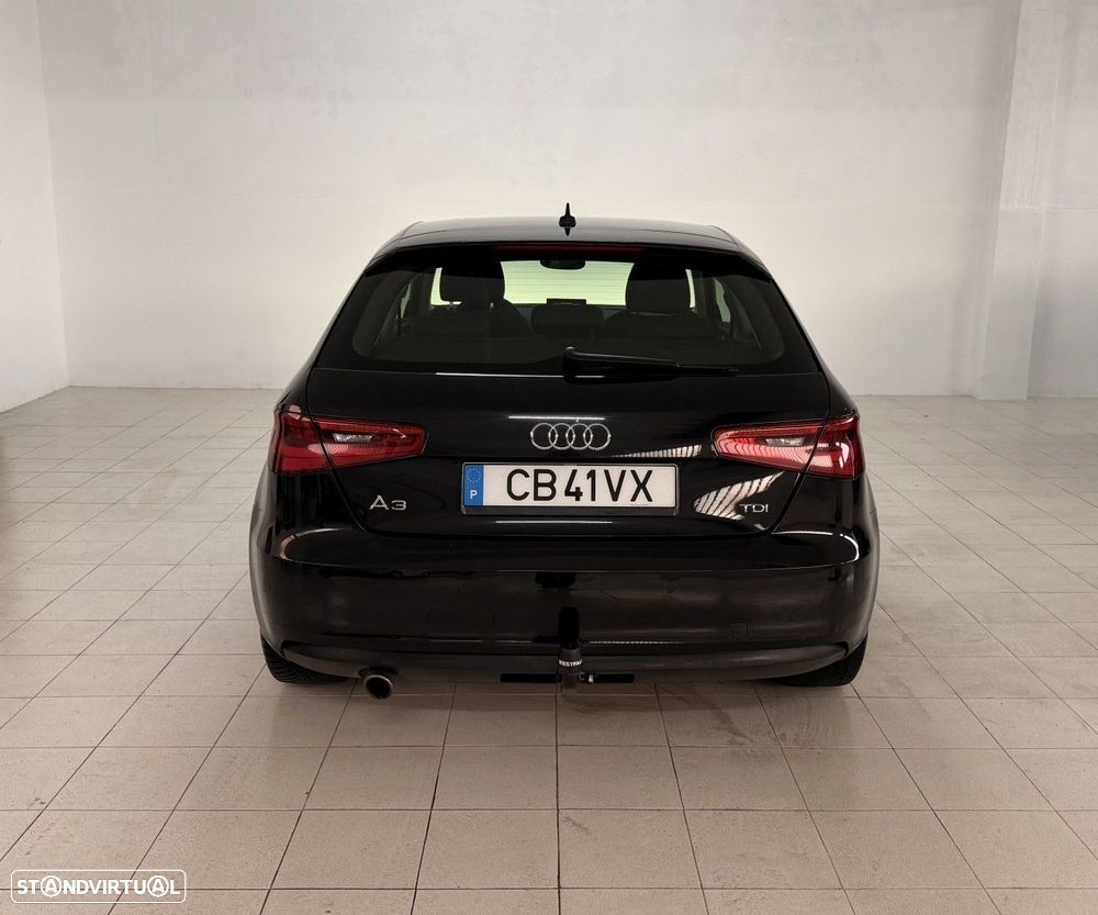 Audi A3 1.6 TDI Ambition - 4