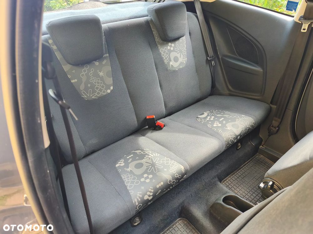 Ford KA 1.2 Ambiente - 12