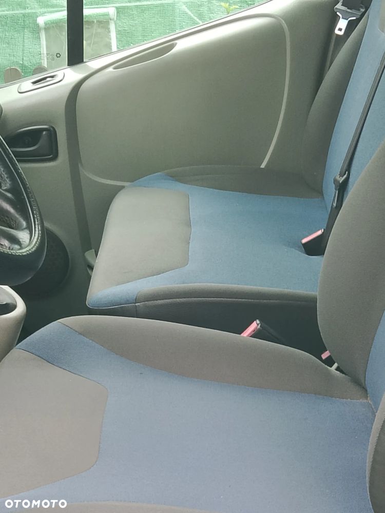 Renault Trafic - 5