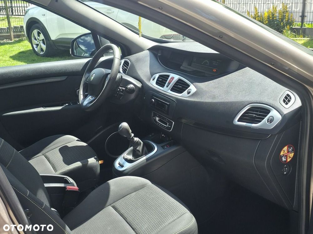 Renault Scenic - 12