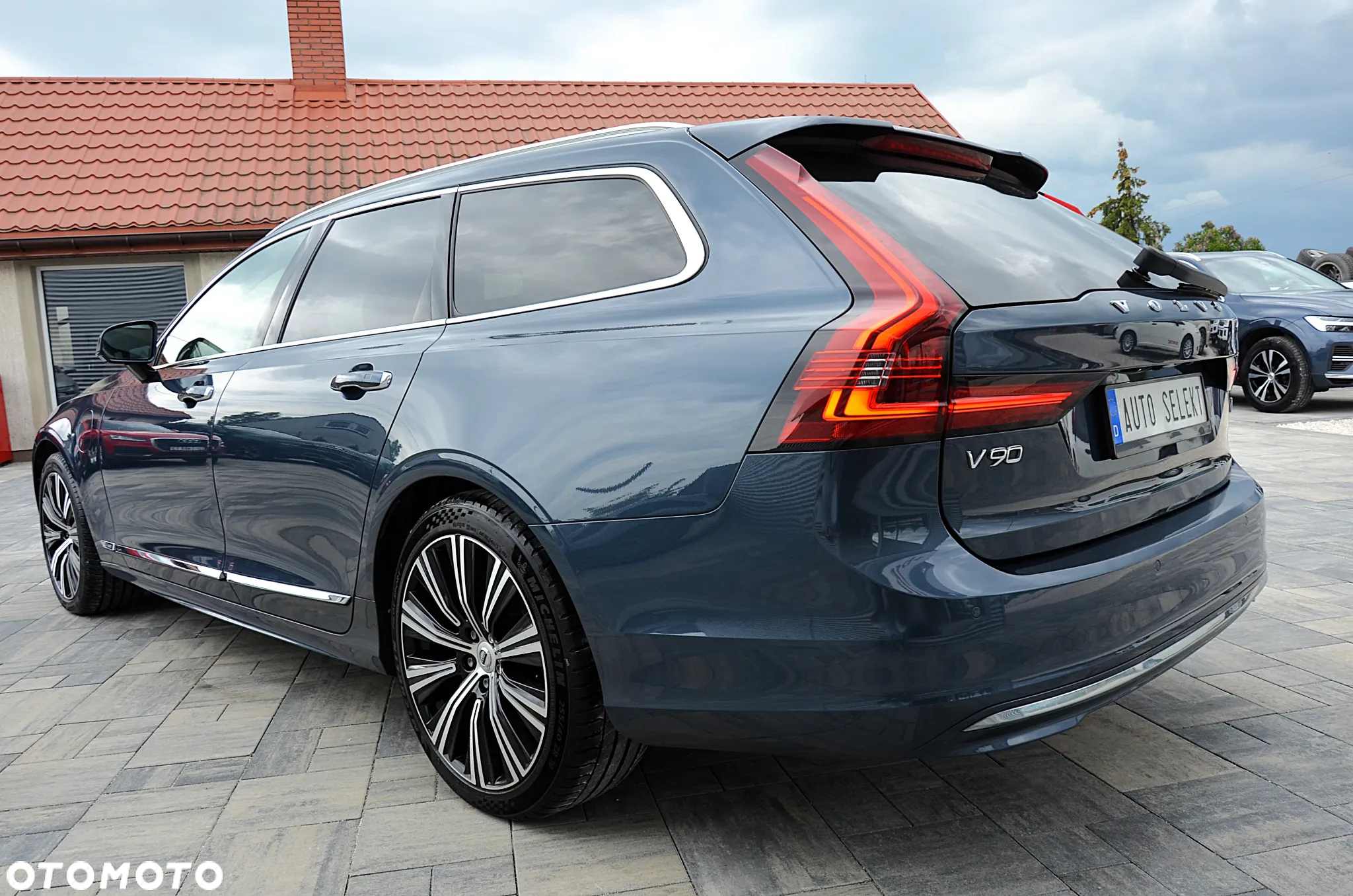 Volvo V90 T6 Recharge AWD Geartronic Inscription - 13