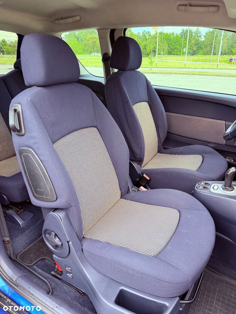 Peugeot 1007 75 2-Tronic Premium - 14