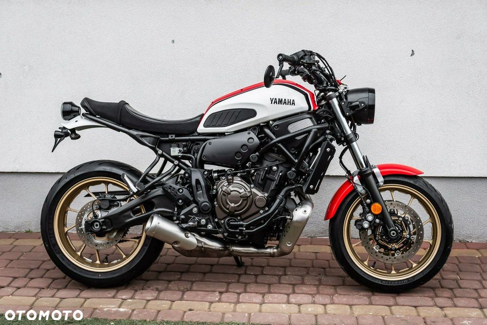 Yamaha XSR - 3