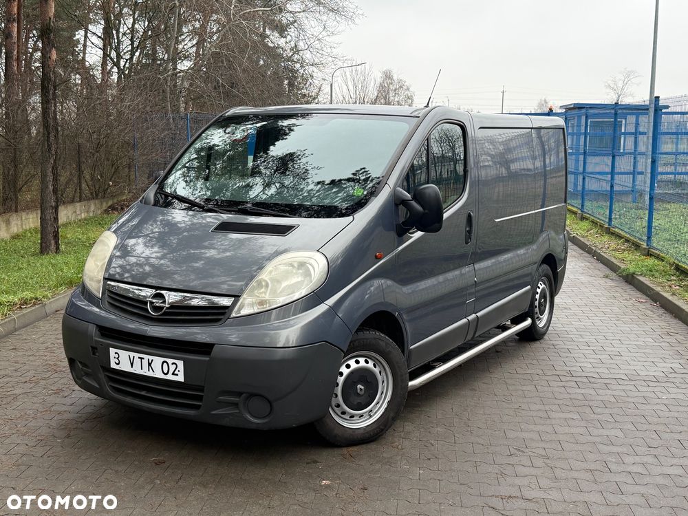 Opel Vivaro - 2