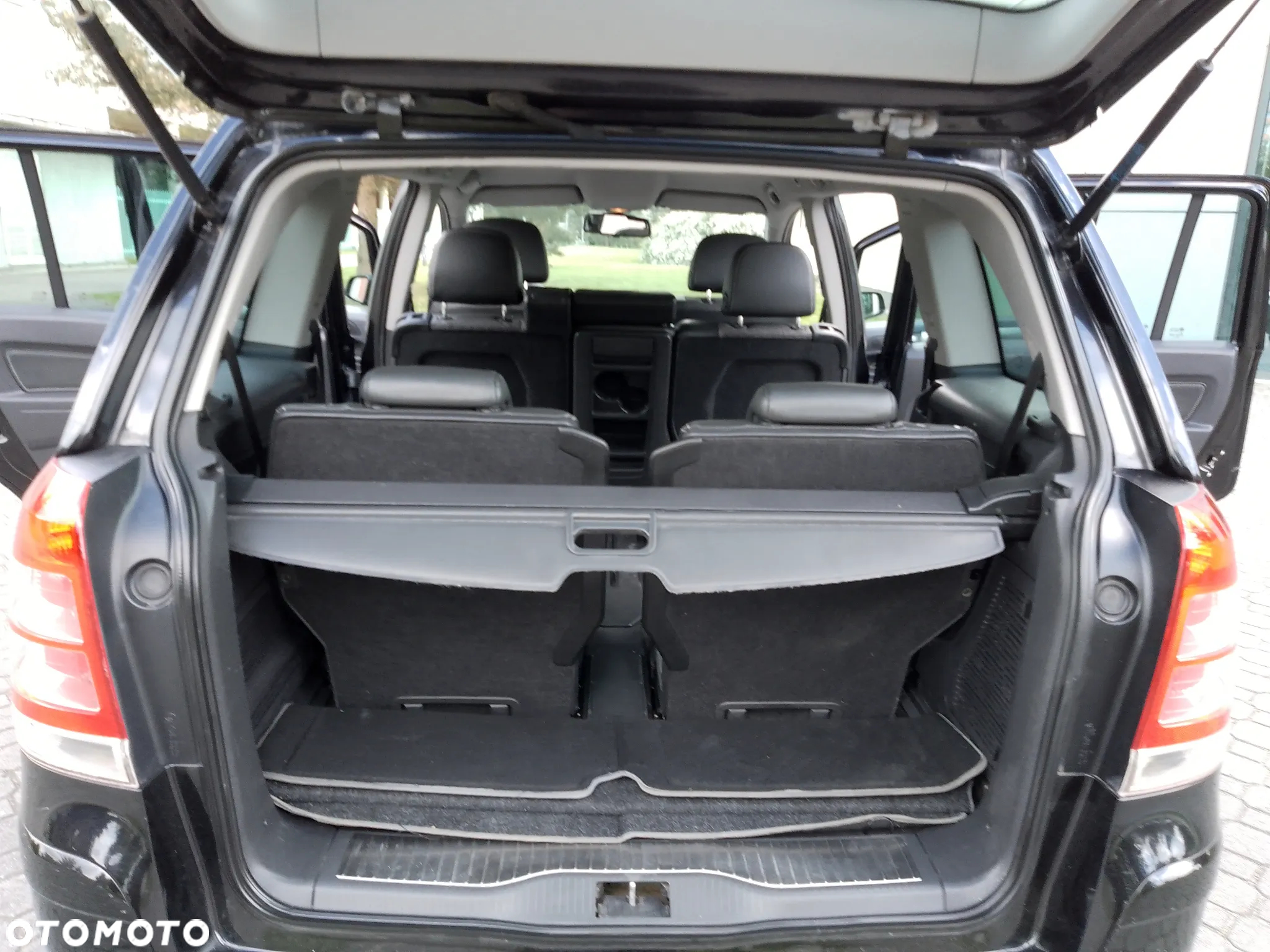 Opel Zafira 1.8 Innovation - 25
