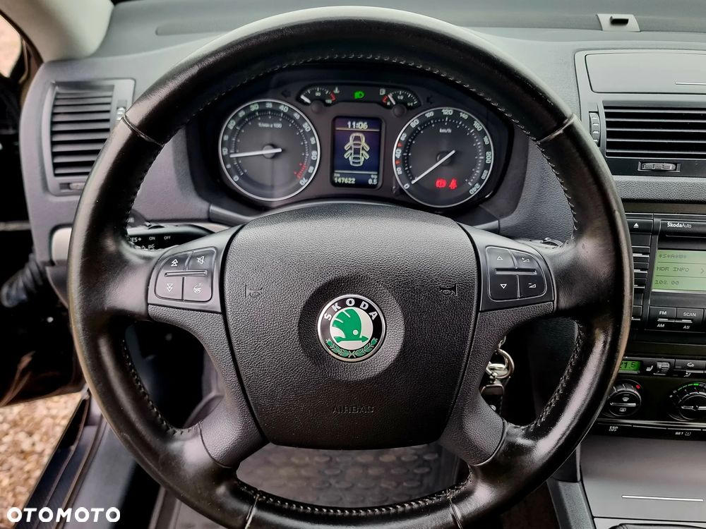 Skoda Octavia 1.6 Elegance - 20