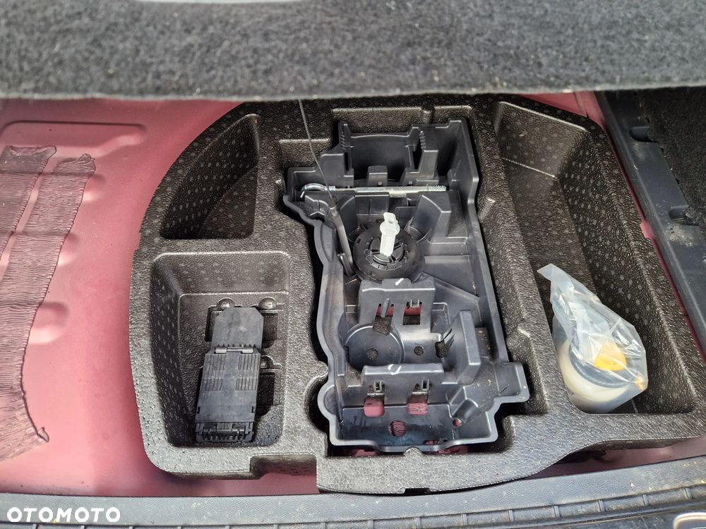 Peugeot 508 PureTech 180 EAT8 Allure - 28