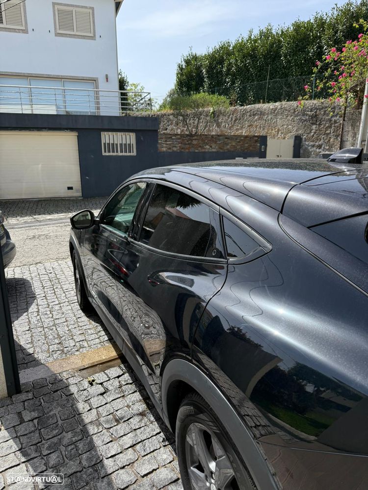 Ford Mustang Mach-E Standard - 10