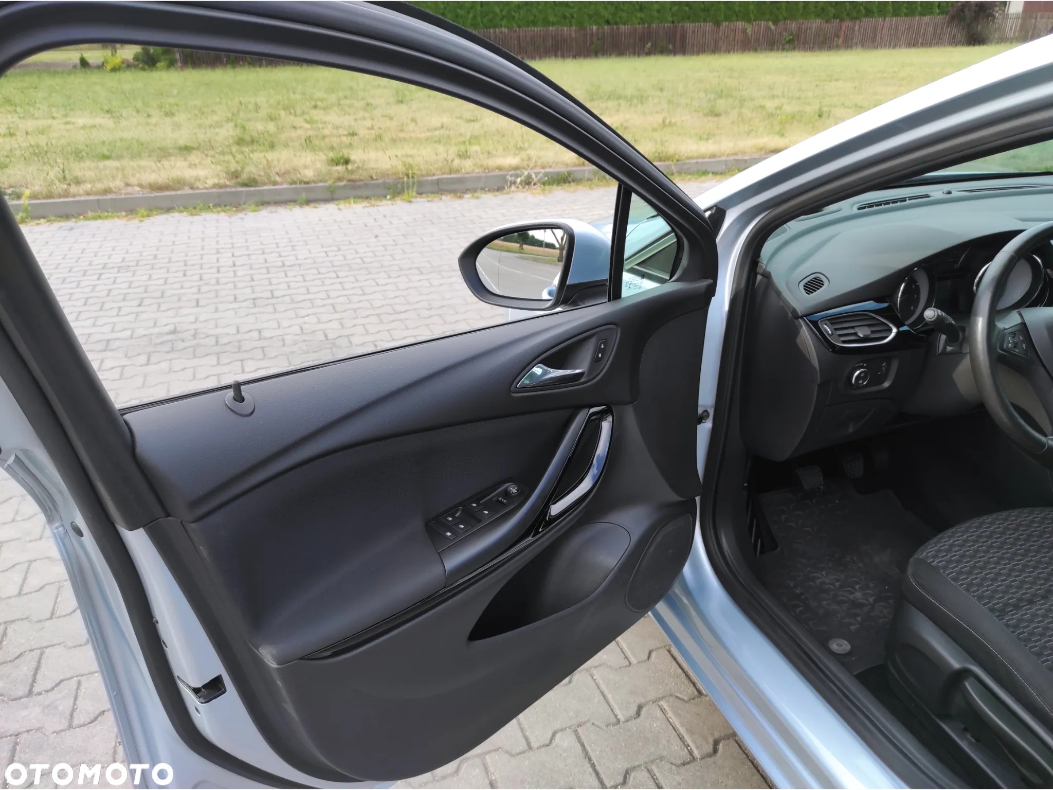 Opel Astra - 14